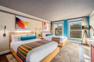 Century Park Hotel La (Adults Only) Los Angeles Room photo