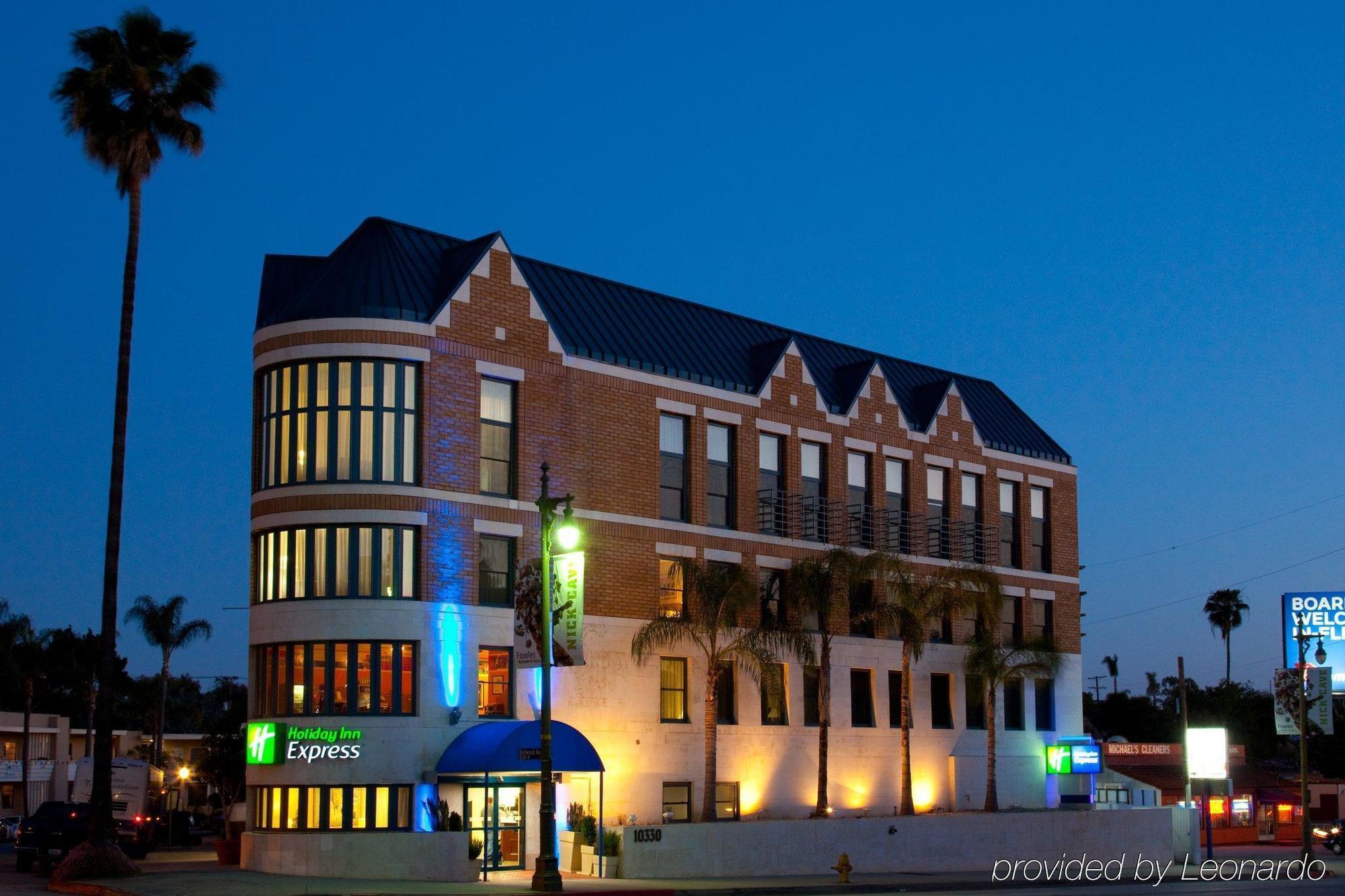 Century Park Hotel La (Adults Only) Los Angeles Exterior photo